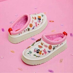 UGG Tazz Pop Sketch Platform Slipper - White / Pink Womens size